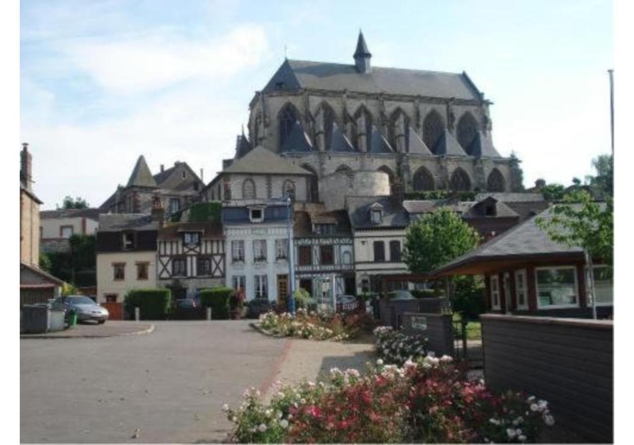 Pont-de-lʼArche Hotel De La Tour מראה חיצוני תמונה